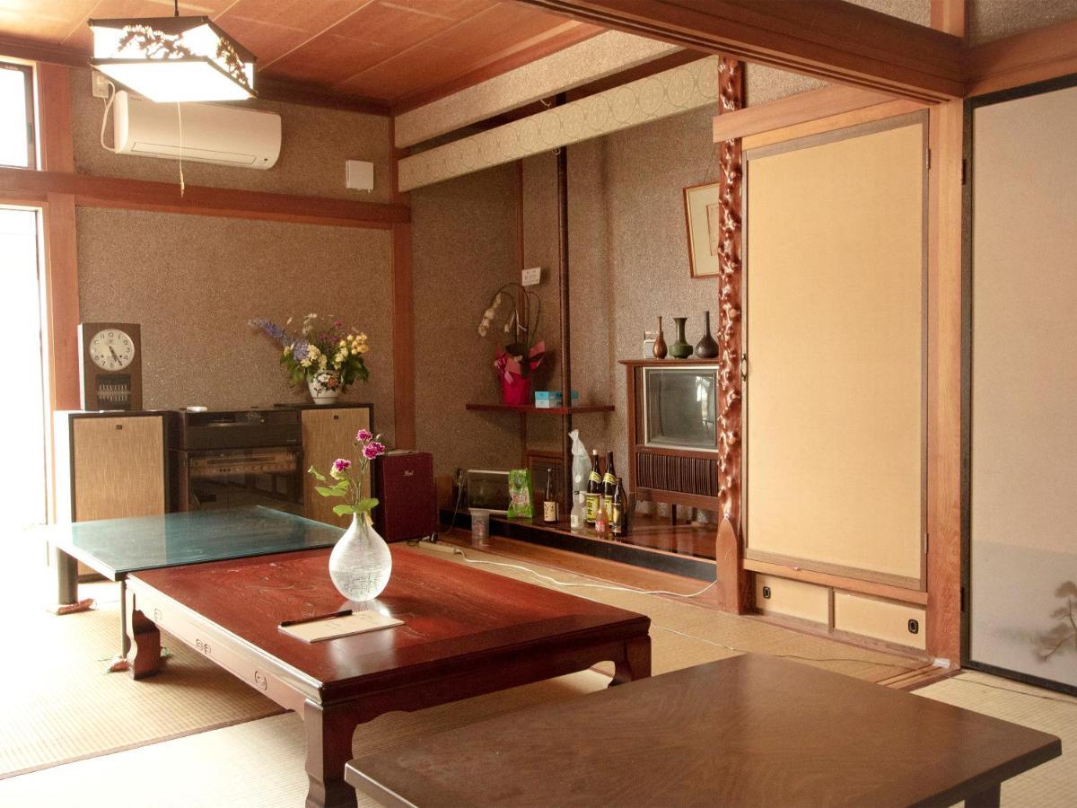 Guesthouse Karikakko Ogi Dış mekan fotoğraf